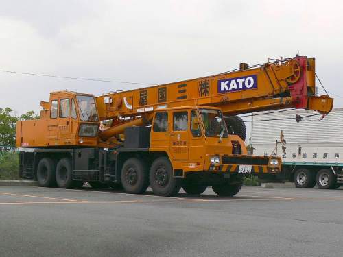 Truck-mounted-crane